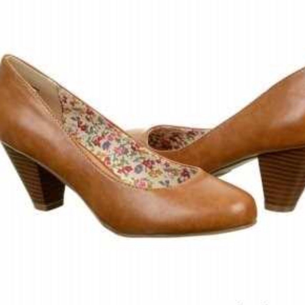 Zigi Soho Brown Short Heels